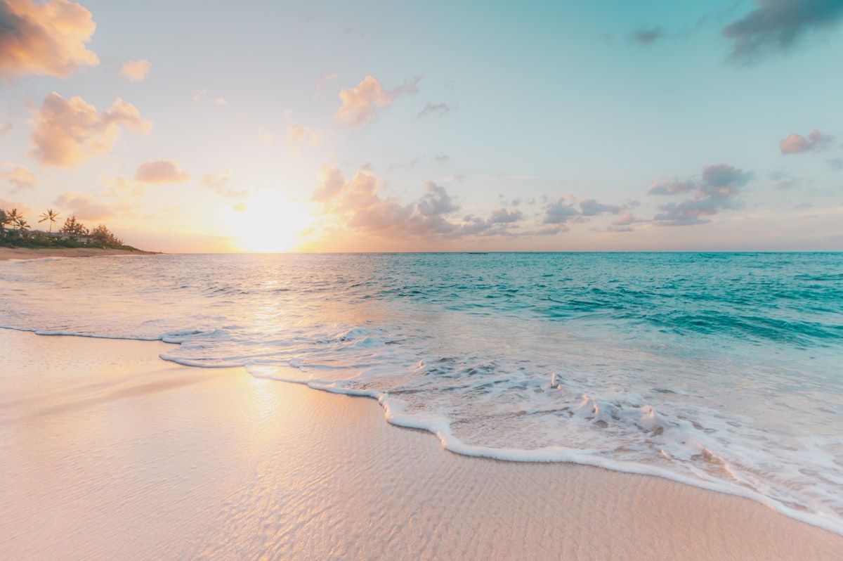 海上日落美景